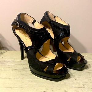 EUC GUESS platform heels size 8 black